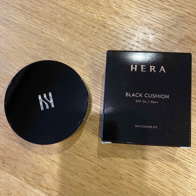 HERA ｸｯｼｮﾝﾌｧﾝﾃﾞｰｼｮﾝ 21N1 コスメ/美容のベースメイク/化粧品(ファンデーション)の商品写真