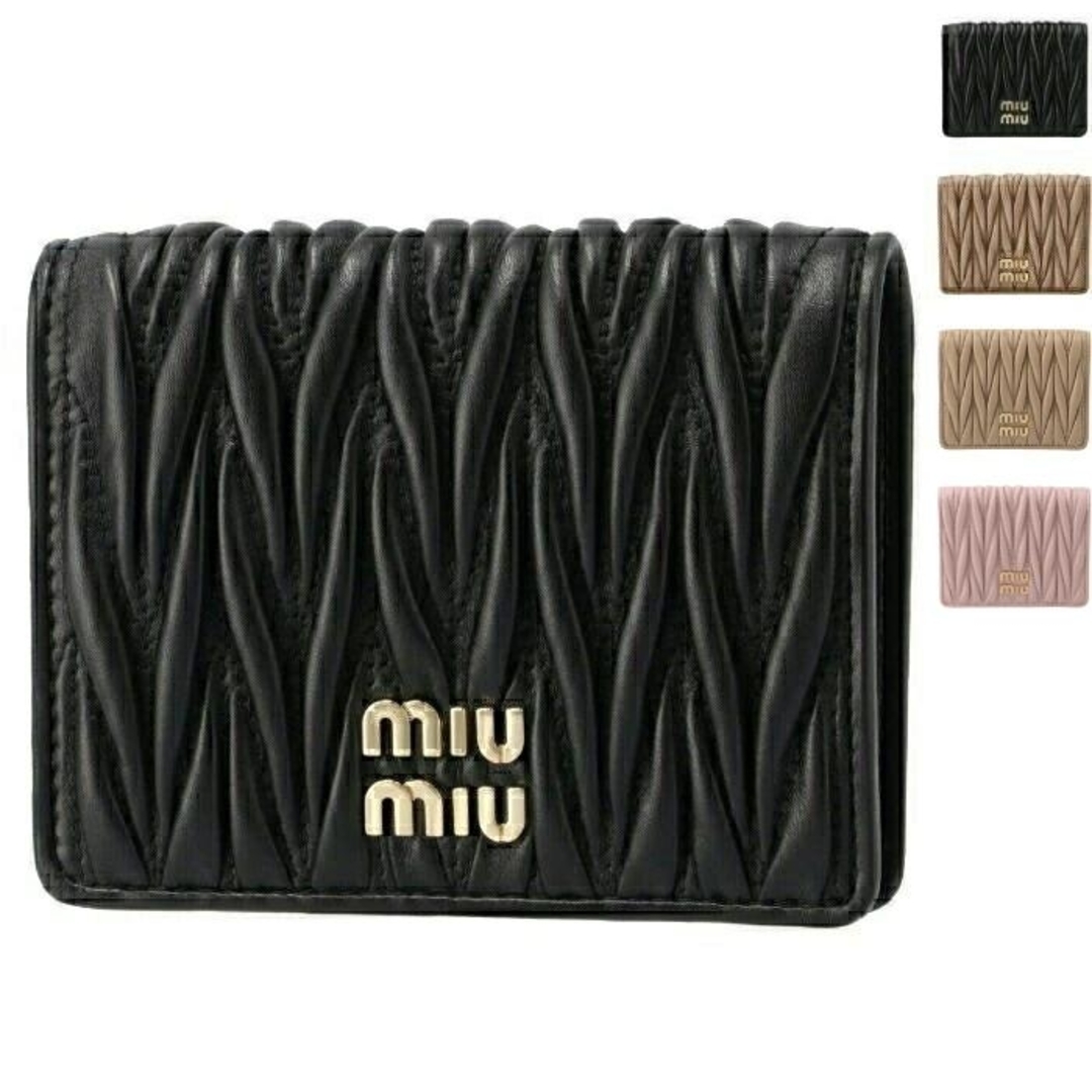 miu miu 二つ折り財布