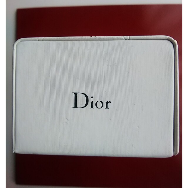 Dior(ディオール)のDior 空き箱 おしゃれ 美品 インテリア/住まい/日用品の収納家具(ケース/ボックス)の商品写真