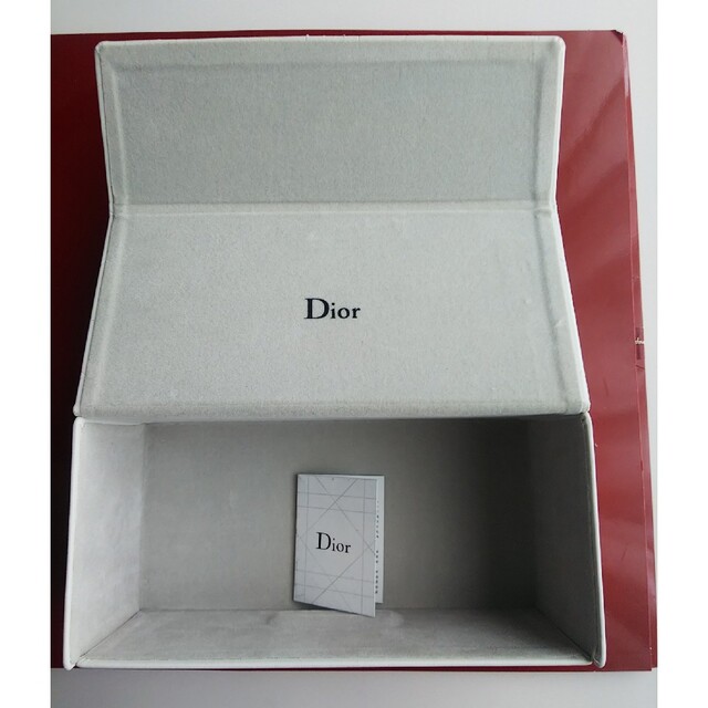 Dior(ディオール)のDior 空き箱 おしゃれ 美品 インテリア/住まい/日用品の収納家具(ケース/ボックス)の商品写真