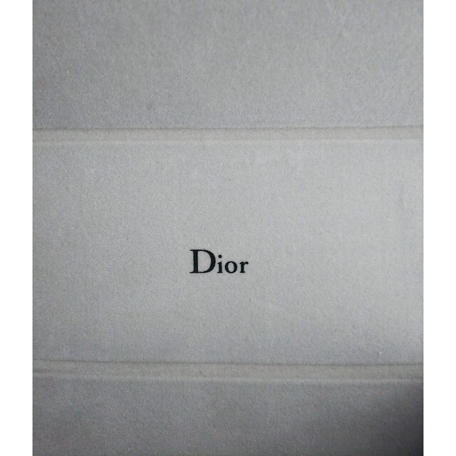 Dior(ディオール)のDior 空き箱 おしゃれ 美品 インテリア/住まい/日用品の収納家具(ケース/ボックス)の商品写真