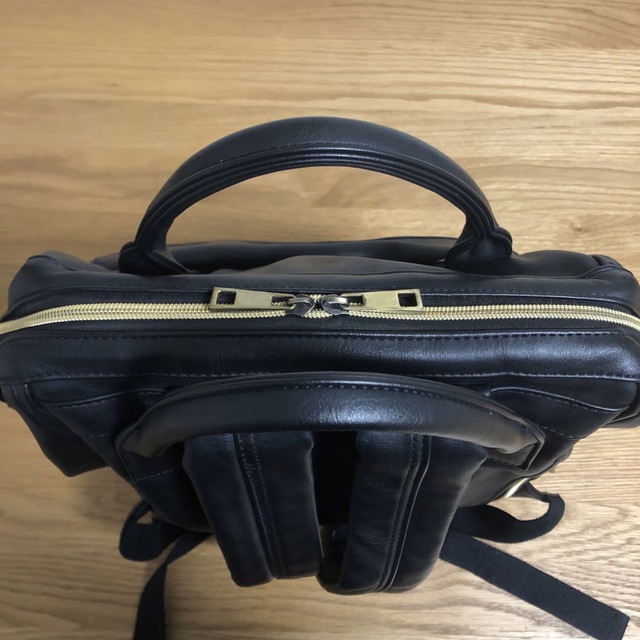 STUDIO CLIP(スタディオクリップ)のスタディオクリップ 合皮リュック  がま口　ブラック レディースのバッグ(リュック/バックパック)の商品写真