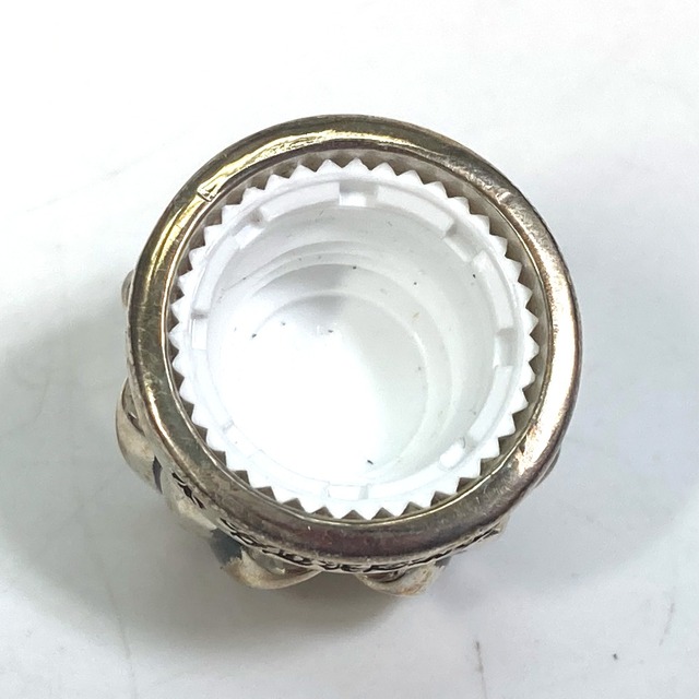 Chrome Hearts(クロムハーツ)のクロムハーツ CHROME HEARTS TOOTH PASTE CAP 歯磨き粉キャップ 2022年クリスマスノベルティ 非売品 雑貨 SV925 シルバー 未使用 インテリア/住まい/日用品のインテリア小物(その他)の商品写真