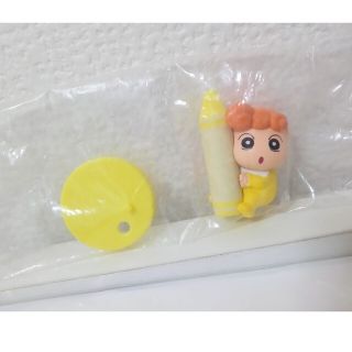 バンダイ(BANDAI)のクレヨンしんちゃん　ガチャ　ひまわり(キャラクターグッズ)