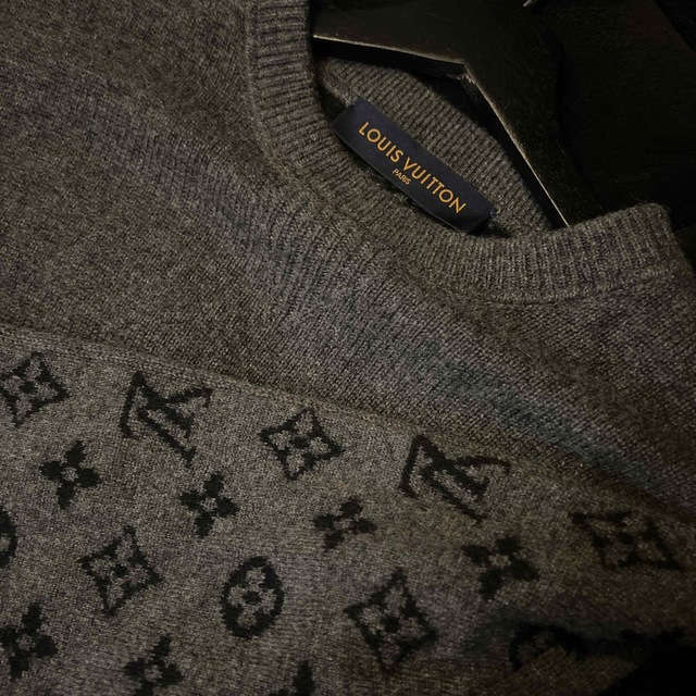 LOUIS VUITTON(ルイヴィトン)のLOUIS VUITTON 19AW ルイヴィトン　カシミヤ　セーター メンズのトップス(ニット/セーター)の商品写真