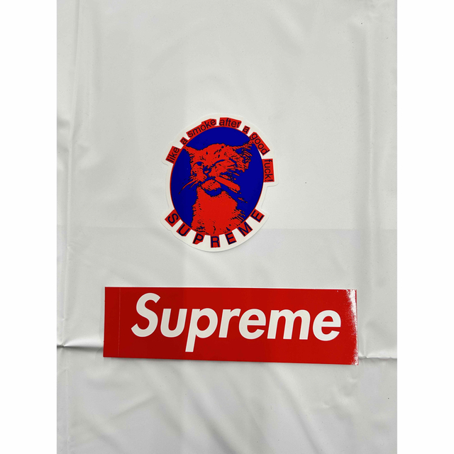 Supreme(シュプリーム)の2023SS Supreme ステッカー cat smoke sticker 1 エンタメ/ホビーのコレクション(ノベルティグッズ)の商品写真