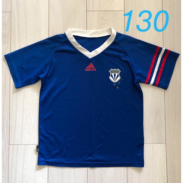 adidas(アディダス)のアディダス　半袖　130 キッズ/ベビー/マタニティのキッズ服男の子用(90cm~)(Tシャツ/カットソー)の商品写真