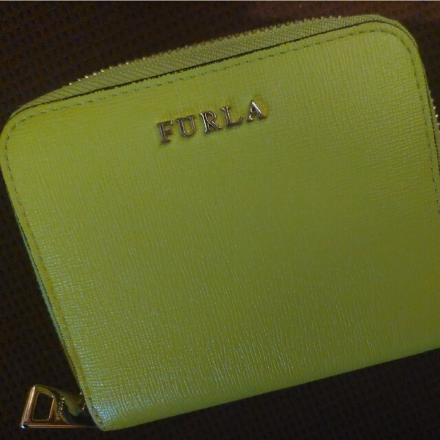 Furla(フルラ)の【RU19様専用】FURLA🎀二つ折り財布 レディースのファッション小物(財布)の商品写真