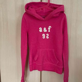 アバクロンビーアンドフィッチ(Abercrombie&Fitch)のアバクロ　パーカー(Tシャツ/カットソー)