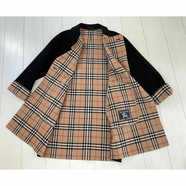 BURBERRY - 【美品】Burberry 金ボタン ヴィンテージ 黒コートの通販