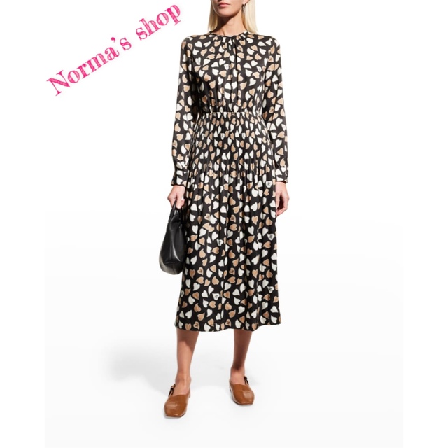 福袋セール】 ⭐️人気新作 新品 MaxMara ロングワンピース 2色