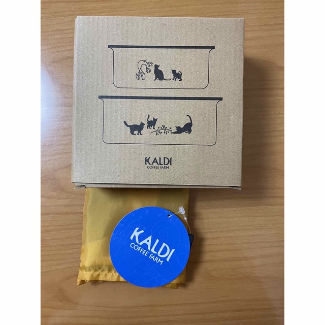 KALDI(カルディ)のKALDI カルディ　猫の日2023 ホーローコンテナ2個セット　エコバッグ付き インテリア/住まい/日用品のキッチン/食器(容器)の商品写真