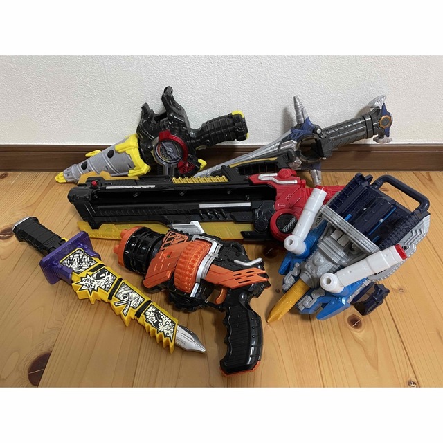 仮面ライダービルド　武器