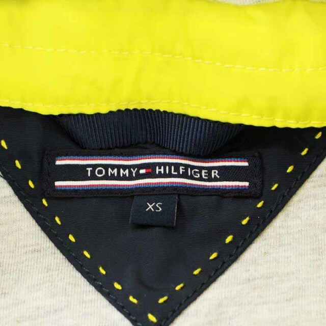 TOMMY HILFIGER(トミーヒルフィガー)のトミーヒルフィガー テーラードジャケット フード ナイロン S 紺 黄 レディースのジャケット/アウター(その他)の商品写真
