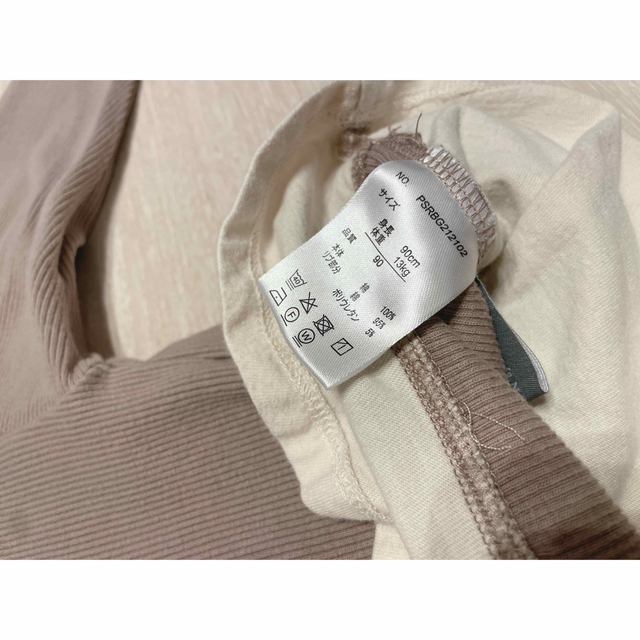 しまむら(シマムラ)のトップス　シャツ　2枚セット　チェック　90 キッズ/ベビー/マタニティのキッズ服女の子用(90cm~)(Tシャツ/カットソー)の商品写真