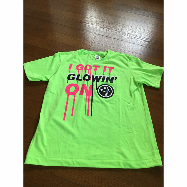 Zumba(ズンバ)の【なー様】ZUMBA 半袖tシャツ sサイズくらい　黄緑 スポーツ/アウトドアのトレーニング/エクササイズ(その他)の商品写真