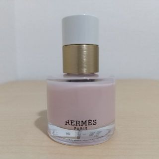 エルメス(Hermes)のエルメス レ マン ヴェルニ エマイユ  01 ローズ▪ポリスレーヌ  ネイル(ネイル用品)