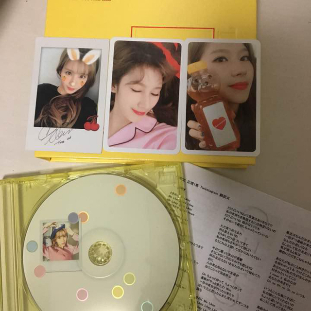 翻訳付き twicetagram サナ セット エンタメ/ホビーのCD(K-POP/アジア)の商品写真
