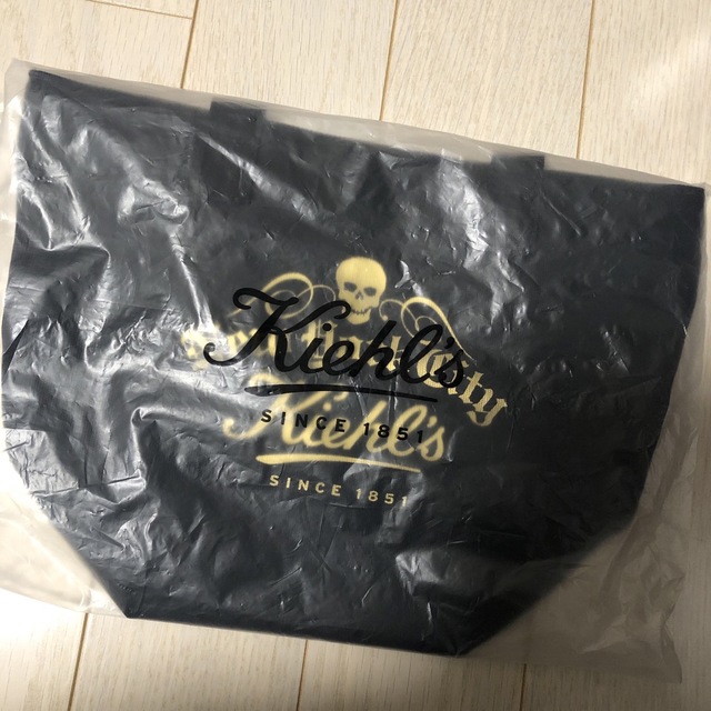 Kiehl's(キールズ)の【キールズKiehls】黒トートバッグ/ファスナー付 レディースのバッグ(トートバッグ)の商品写真