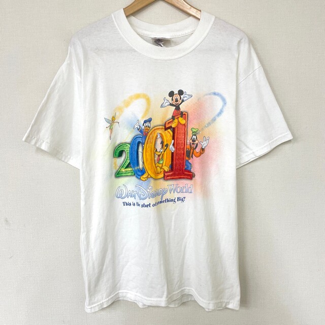 Disney(ディズニー)のディズニー WALT DISNEY WORLD Tシャツ 半袖 キャラクター プリント サイズ：M ホワイト 【中古】 メンズのトップス(Tシャツ/カットソー(半袖/袖なし))の商品写真