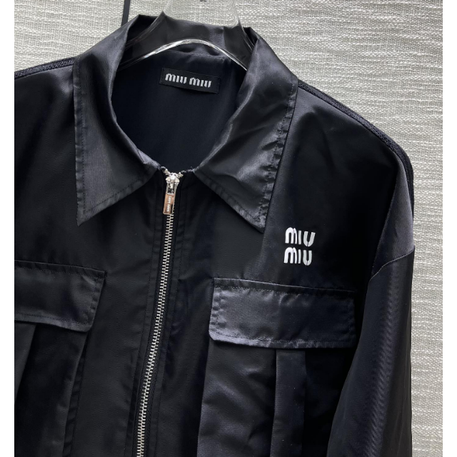 MIU MIU ◆ブラック ドローストリング ジップ ジャケット ◆セット - 2