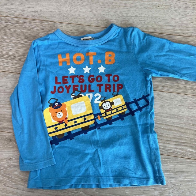 HOT BISCUITS(ホットビスケッツ)のホットビスケッツ ロンT 長袖　電車 キッズ/ベビー/マタニティのキッズ服男の子用(90cm~)(Tシャツ/カットソー)の商品写真