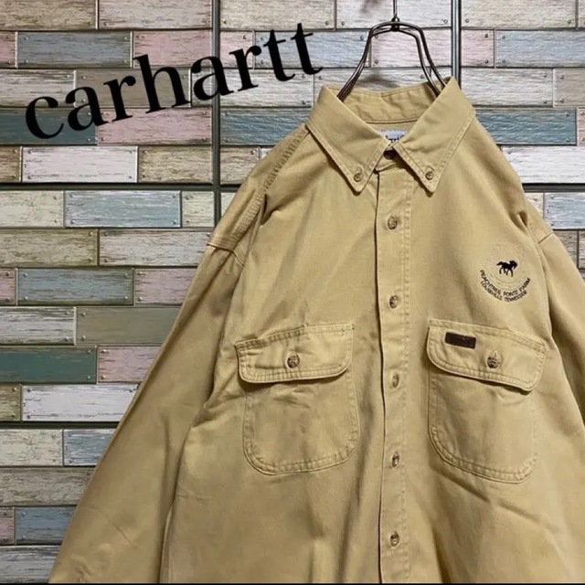 carhartt(カーハート)のカーハート　長袖シャツ　チノシャツ　革パッチロゴ メンズのトップス(シャツ)の商品写真