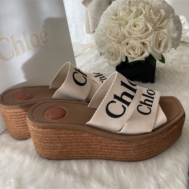 Chloe(クロエ)のChloe WOODY  ウェッジソールサンダル レディースの靴/シューズ(サンダル)の商品写真