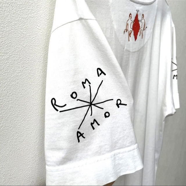FENDI(フェンディ)爽やか白Tシャツ【男女兼用可】Sサイズ