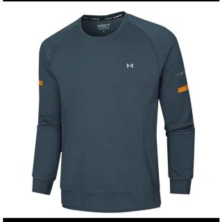 アンダーアーマー(UNDER ARMOUR)のUNDER ARMOUR （アンダーアーマー）スポーツウエア(Tシャツ/カットソー(七分/長袖))