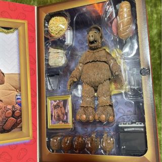 NECA ALF アルフ アクションフィギュア ネカの通販 by garage sale|ラクマ