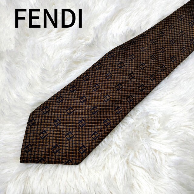 現品限り】FENDI フェンディ ズッカ柄 総ロゴ 高級シルクネクタイ