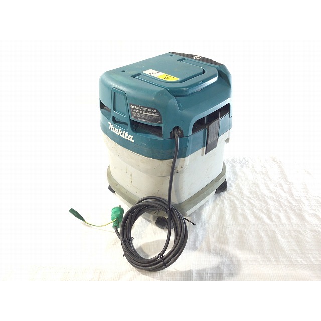 Makita ☆中古品☆ makita マキタ 粉じん専用 集じん機 VC1530 100V 15L 業務用 電動工具連動 集塵機 掃除機  65892の通販 by 工具販売専門店Borderless(ラクマ店)｜マキタならラクマ