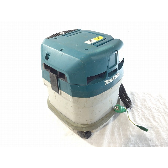 Makita ☆中古品☆ makita マキタ 粉じん専用 集じん機 VC1530 100V 15L 業務用 電動工具連動 集塵機 掃除機  65892の通販 by 工具販売専門店Borderless(ラクマ店)｜マキタならラクマ