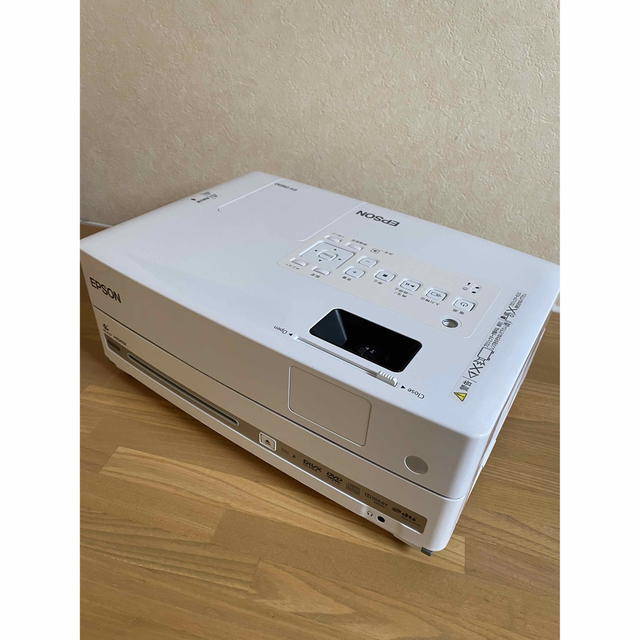 EPSON ホームシアタープロジェクター EH-DM30