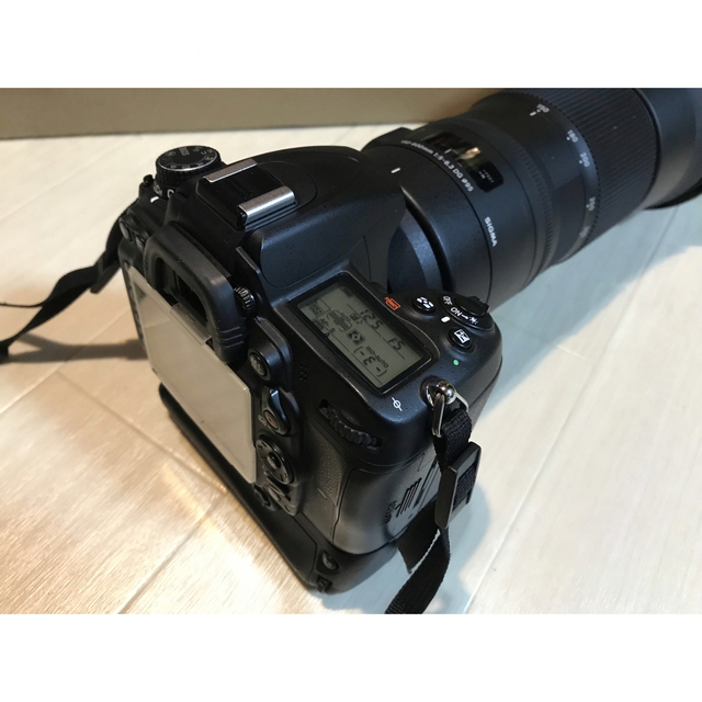 Nikon(ニコン)の週末限定値引き　Nikon D7000＋SIGMA150-600 スマホ/家電/カメラのカメラ(レンズ(ズーム))の商品写真