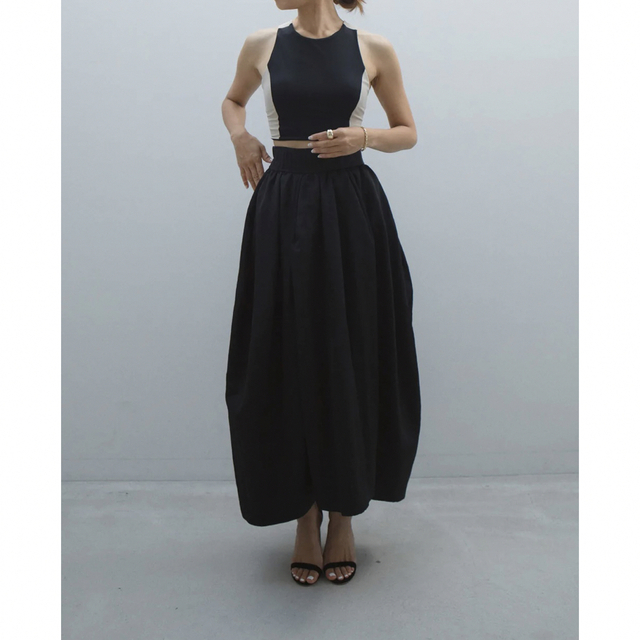 we’rthy 撥水BALLOON SKIRT ブラック Sサイズ 未使用 レディースのスカート(ロングスカート)の商品写真