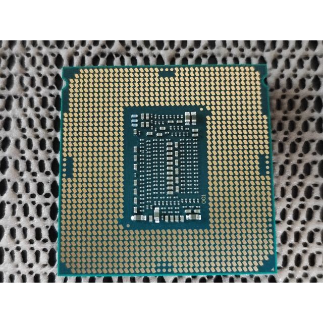 intel core i5 8400 スマホ/家電/カメラのPC/タブレット(PCパーツ)の商品写真