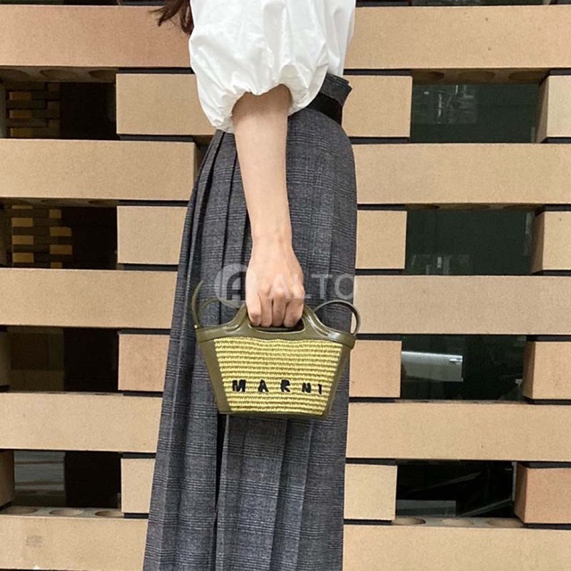 新品未使用 MARNI マルニ かごバッグ マイクロミニ ショルダーバッグ