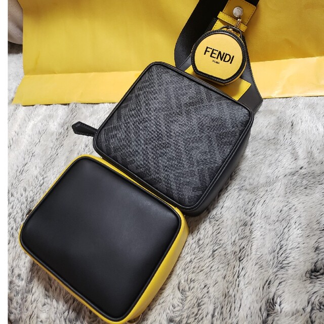 【正規品】FENDI ピーカブー　バックパック