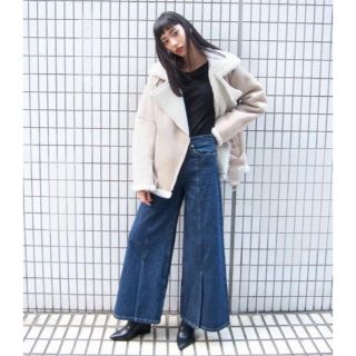 エモダ(EMODA)のFRONT SLIT ワイドパンツ 12774円→4500円(デニム/ジーンズ)