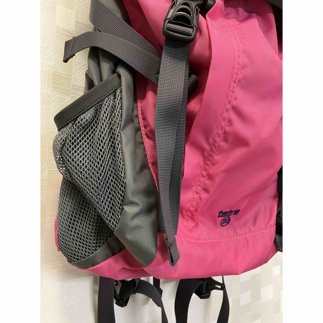 karrimor(カリマー)のkarrimor カリマー バックパック20L ピンク スポーツ/アウトドアのアウトドア(登山用品)の商品写真