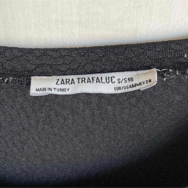 ZARA(ザラ)のZARA TRAFALUC S/S18 トップス　長袖 レディースのトップス(シャツ/ブラウス(長袖/七分))の商品写真