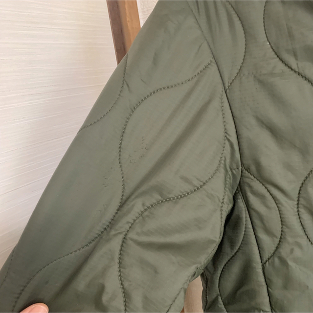 UNIQLO(ユニクロ)のユニクロ  ウォームパデットミニタリージャケット メンズのジャケット/アウター(ミリタリージャケット)の商品写真