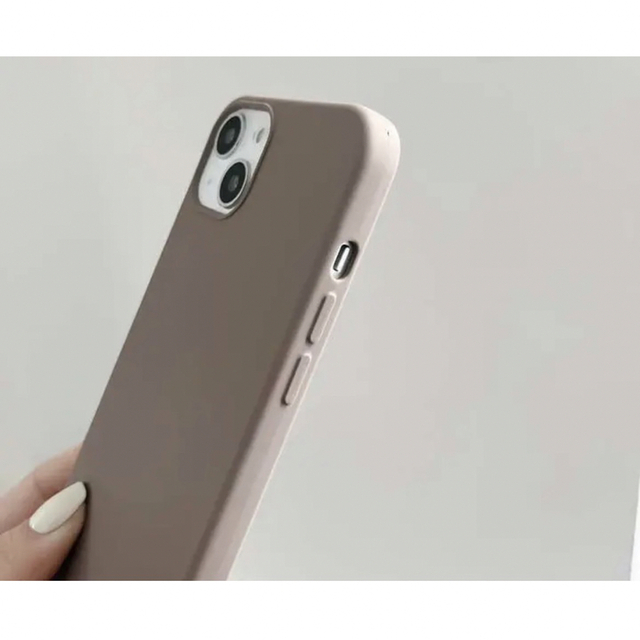 iPhone11proケース　ショルダーケース　肩がけ　紐付き　ベージュ　茶 スマホ/家電/カメラのスマホアクセサリー(iPhoneケース)の商品写真