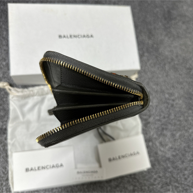Balenciaga(バレンシアガ)の美品　バレンシアガ財布 レディースのファッション小物(財布)の商品写真