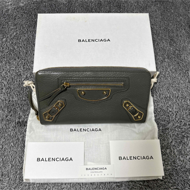 Balenciaga(バレンシアガ)の美品　バレンシアガ財布 レディースのファッション小物(財布)の商品写真