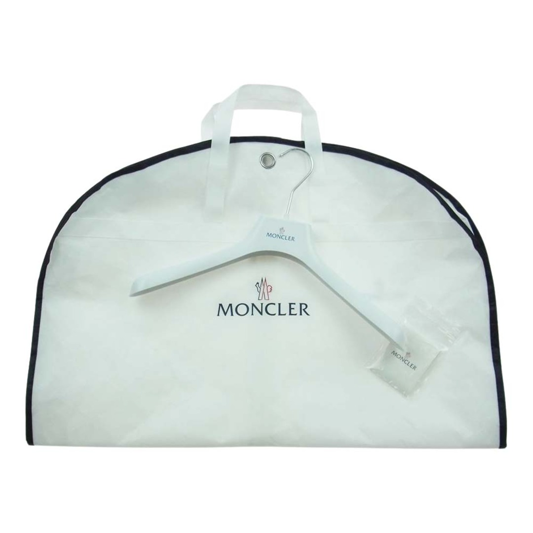 MONCLER モンクレール ジャケット BOUCHET ショート ダウン ジャケット ブラック系 00