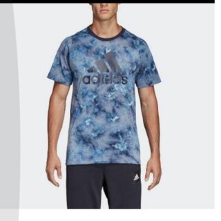 アディダス(adidas)の新品タグつきadidasTシャツ　Mサイズ(Tシャツ/カットソー(半袖/袖なし))