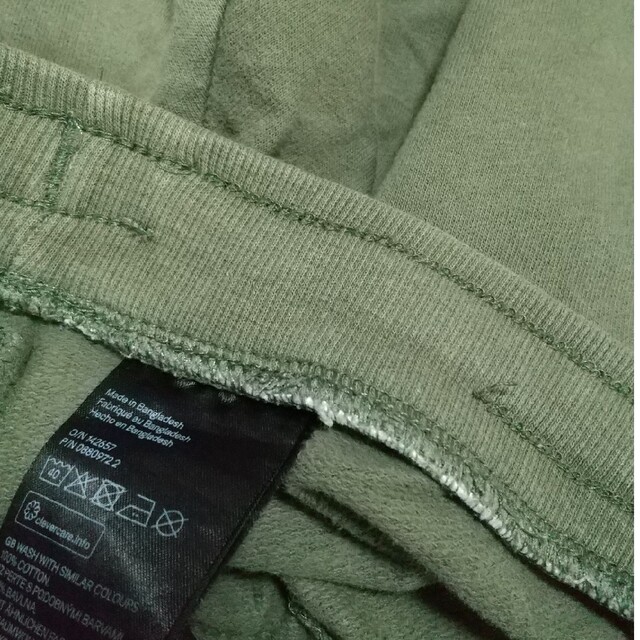H&M(エイチアンドエム)の【訳あり】H&M ズボン 80 2枚セット キッズ/ベビー/マタニティのベビー服(~85cm)(パンツ)の商品写真